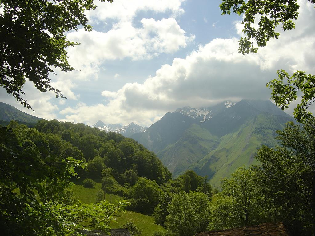 Les Rochers Saint-Savin  ภายนอก รูปภาพ
